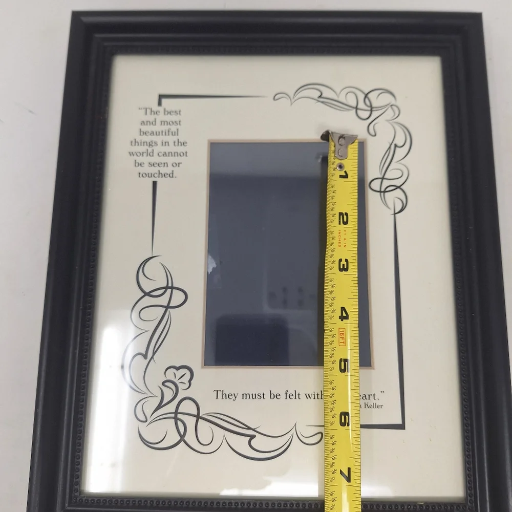 Helen Keller Inspirational Photo Quote Frame Love Heart Decorative Vertical Hang